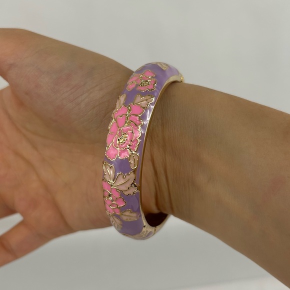 Vintage Enameled Purple Pink and Gold Peony Floral Bracelet - Picture 3 of 6